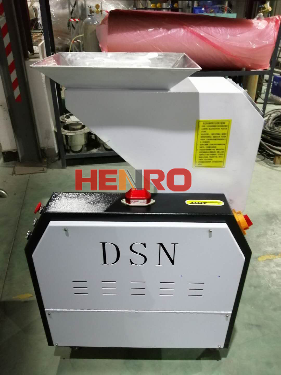 中速粉碎機的拆卸方法和注意事項介紹